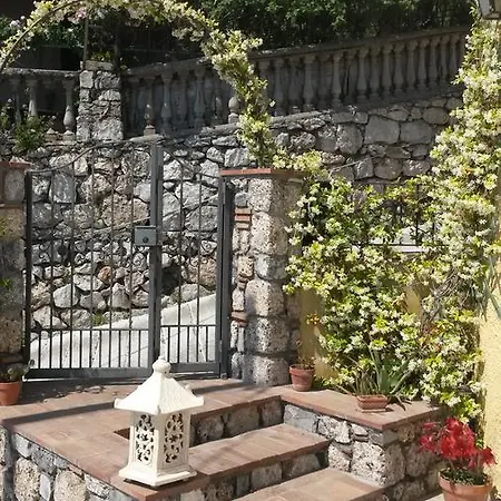 Mariposa *