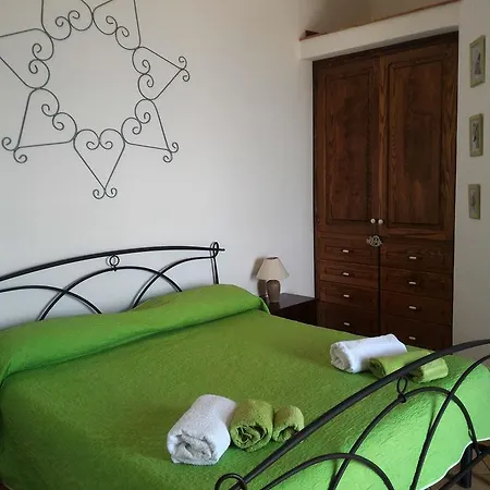 Mariposa Bed & Breakfast