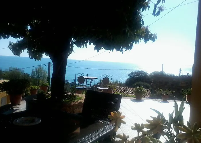 Mariposa Bed & Breakfast